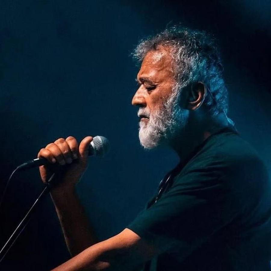 लकी अली के सुरों ने महकाई गुलाबी शाम, जयपुर झूमा संगीत की मस्ती में