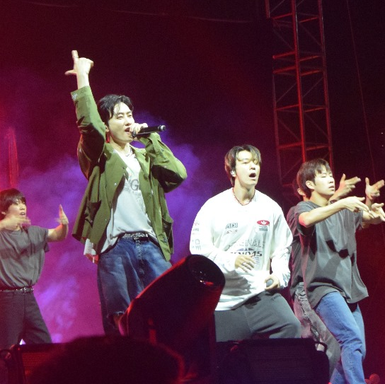 Super Junior-D&E In India: An Up Close Interview with Donghae & Eunhyuk